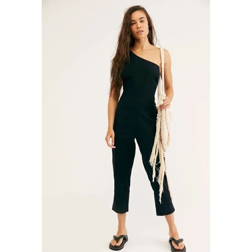 NEW FREE PEOPLE ENDLESS SUMMER LOOKING BACK ONE SHOULDER JUMPSUIT BLACK